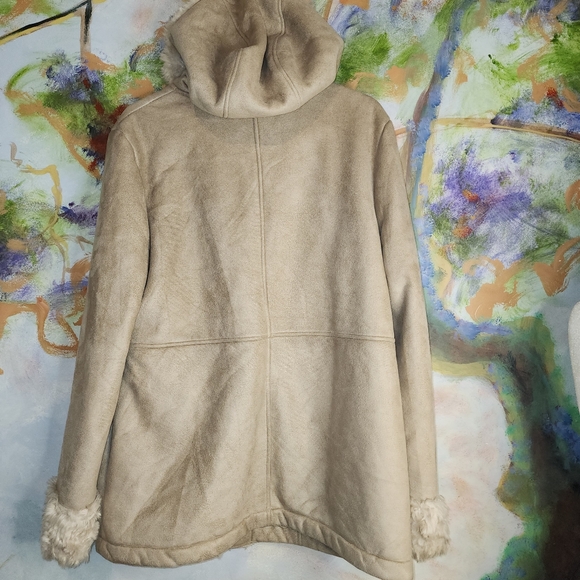 Topshop Faux Suede with Faux Fur Lining - Picture 7 of 14
